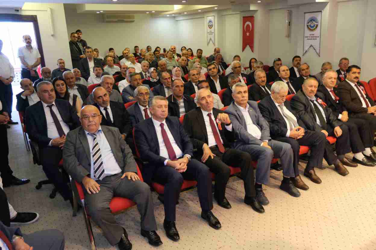 imgi_101_ahilik-haftasY-kutlamalarY-2023-oda-ahilerine-plaket-toreni_8