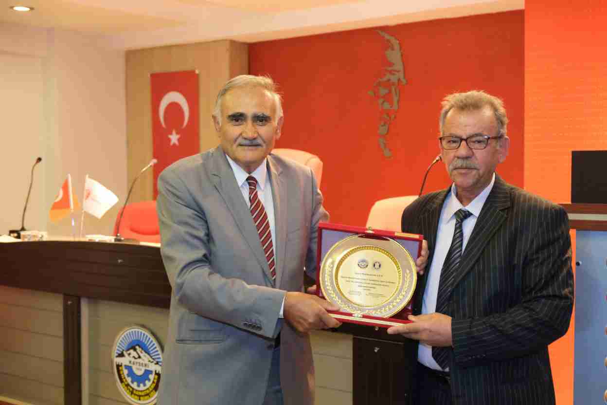 imgi_123_ahilik-haftasY-kutlamalarY-2023-oda-ahilerine-plaket-toreni_30