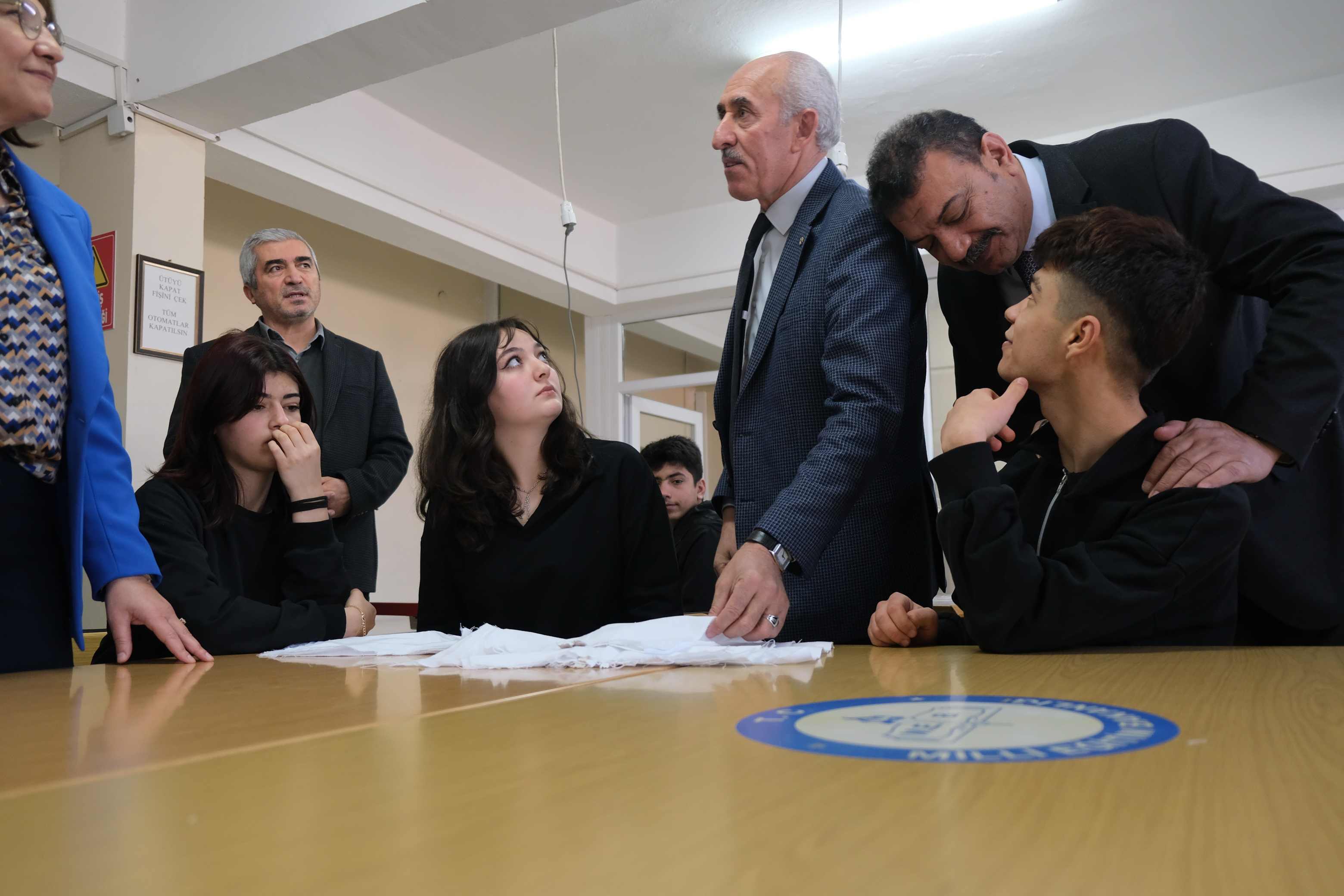 imgi_14_osman-dusungel-mesleki-egitim-merkezi-acilis_10
