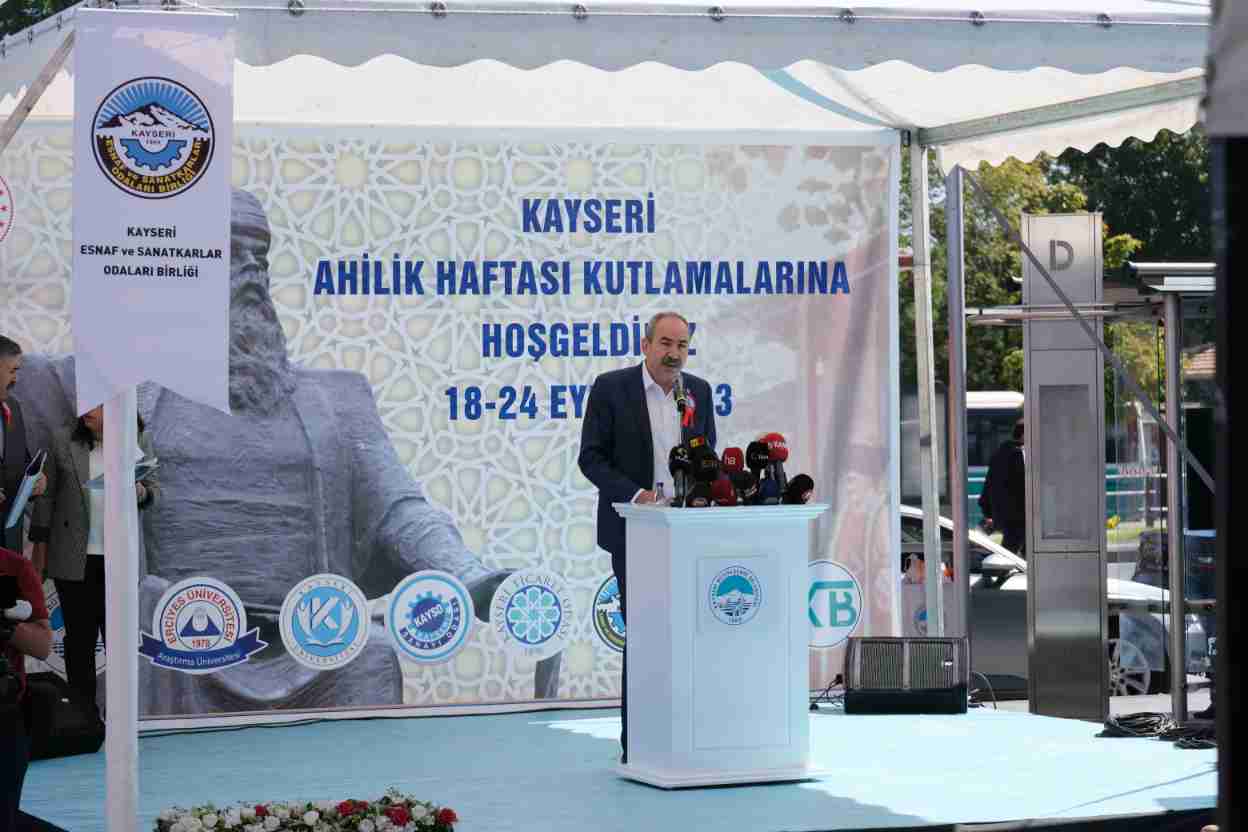 imgi_47_ahilik-haftasY-kutlamalarY-2023-kayseri-ahi-evran-muzesi-toren_18