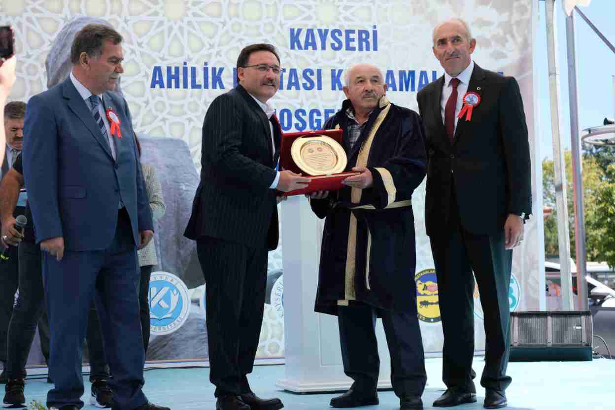 imgi_60_ahilik-haftasY-kutlamalarY-2023-kayseri-ahi-evran-muzesi-toren_31