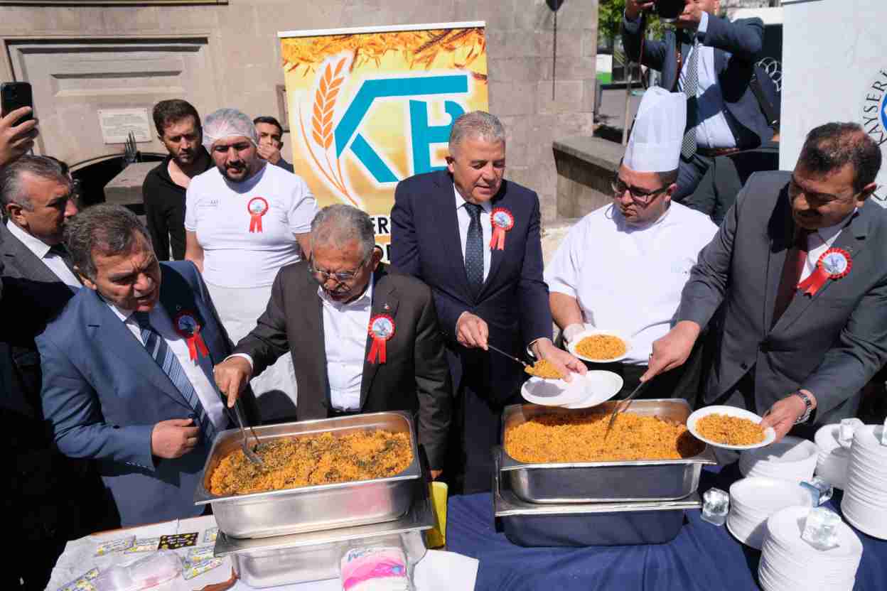 imgi_67_ahilik-haftasY-kutlamalarY-2023-kayseri-ahi-evran-muzesi-toren_38