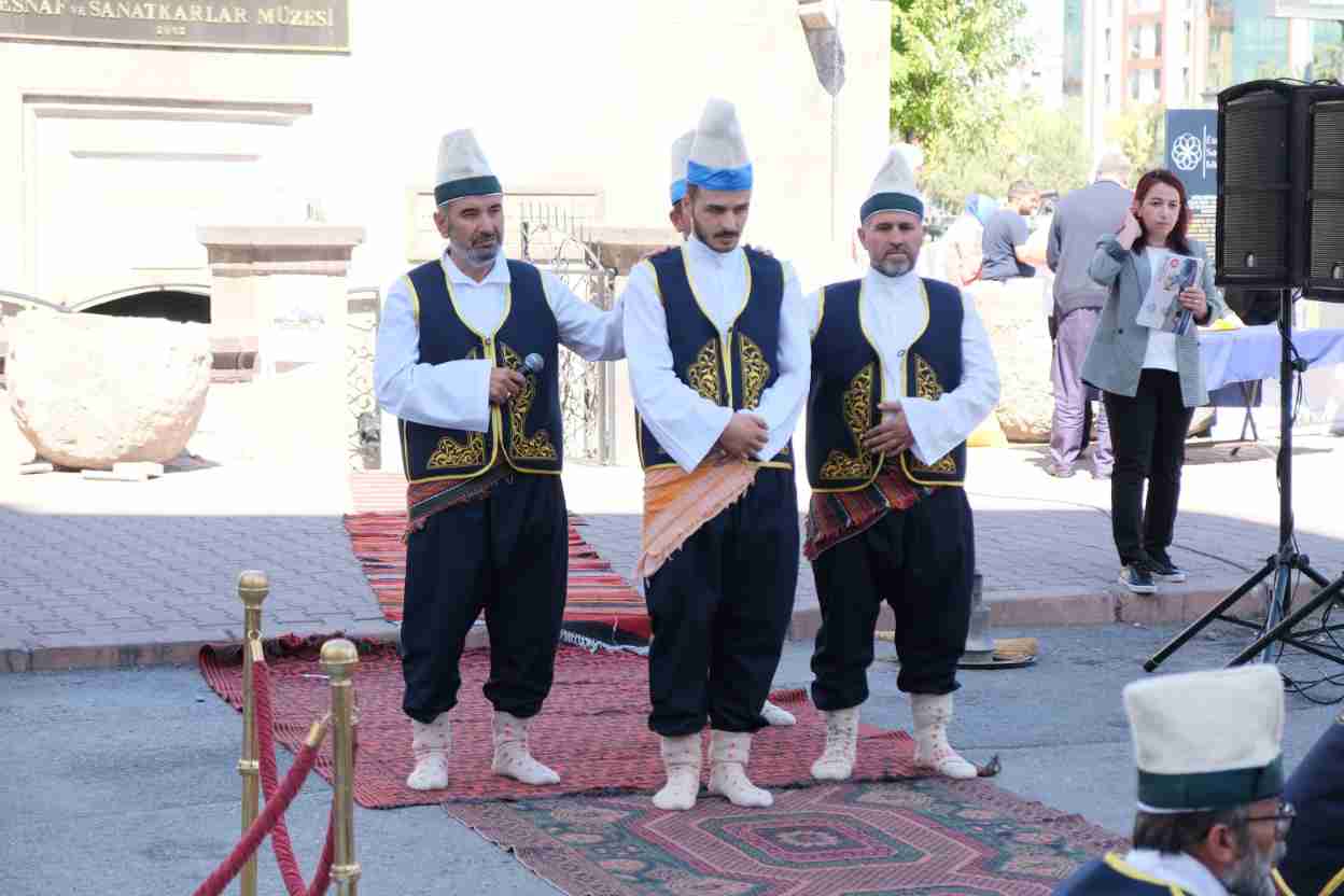 imgi_83_ahilik-haftasY-kutlamalarY-2023-kayseri-ahi-evran-muzesi-toren_54