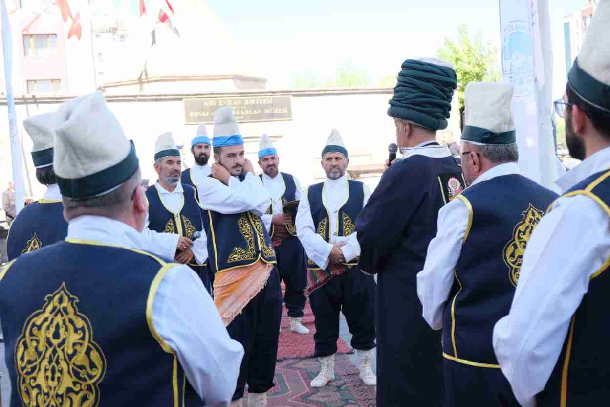 imgi_84_ahilik-haftasY-kutlamalarY-2023-kayseri-ahi-evran-muzesi-toren_55