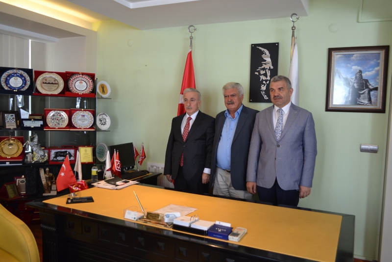 KAYSERİ VALİSİ SÜLEYMAN KAMÇI VE BÜYÜKŞEHİR BELEDİYE BAŞKANI MUSTAFA ÇELİK BİRLİĞİMİZİ ZİYARET ETTİ