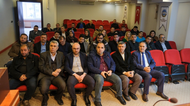 KESOB’DA GENEL SEKRETERLERE RESMI YAZIŞMA KURALLARI EĞITIMI VERILDI