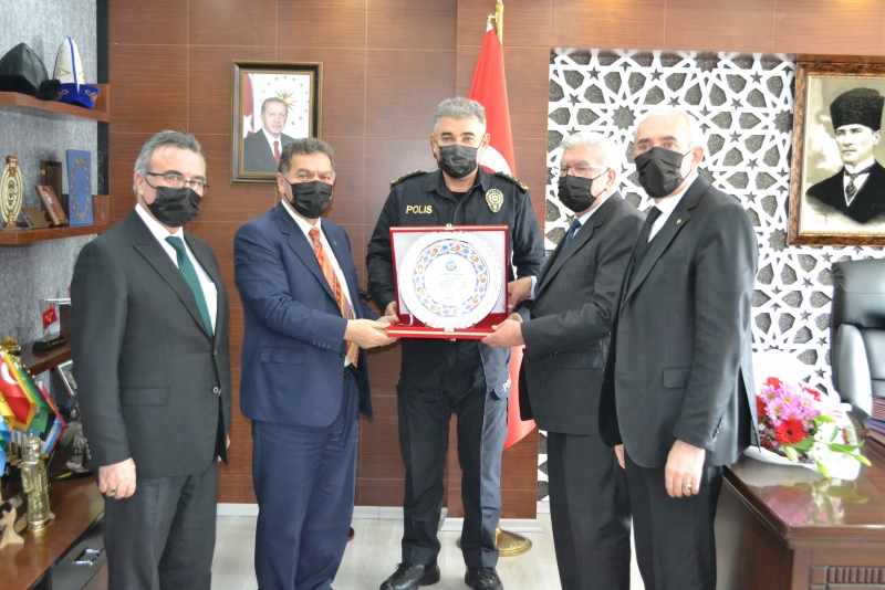 KESOB'DAN İL EMNIYET MÜDÜRLÜĞÜNE TEŞEKKÜR ZIYARETI
