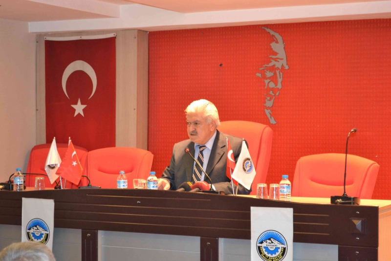 TOKİ PROJESİ İLE İLGİLİ BASIN TOPLANTISI YAPILDI