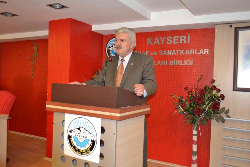 UYGULAMALI GIRIŞIMCILIK EĞITIMI SERTIFIKA TÖRENI DÜZENLENDI